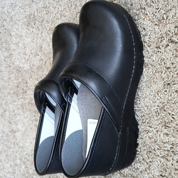 Dansko Professional Shoes size 37 - Picture 4 of 11